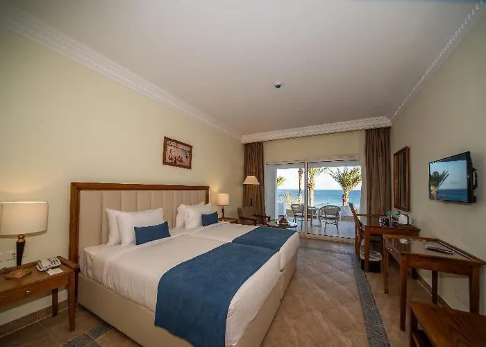 Sunrise Remal 4*